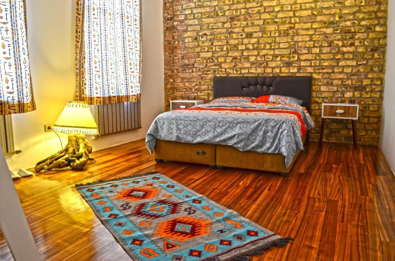 Galata Spacious Home Istanbul
